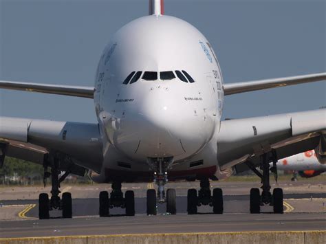 boeing 777 wide body
